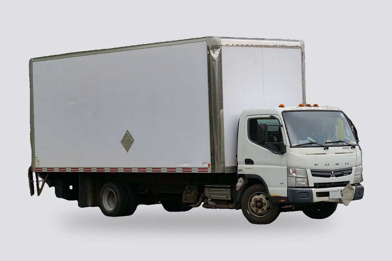 Cargo truck